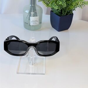 Black Rectangular Sunglasses